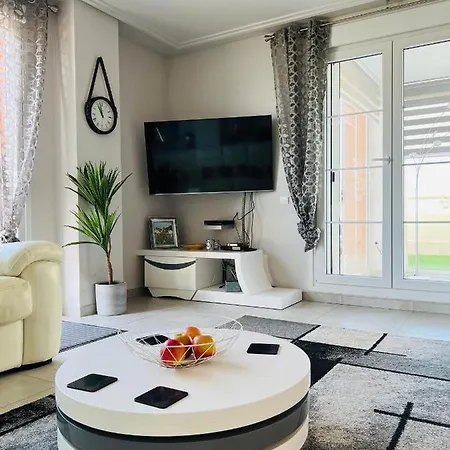 Atico De Lujo - Luxury Penthouse Apartment Huelva