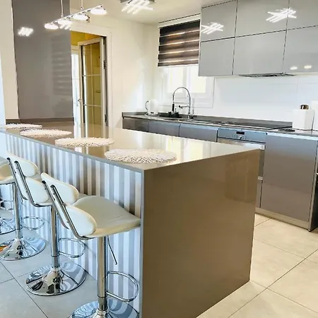 Atico De Lujo - Luxury Penthouse
