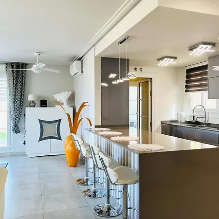 Atico De Lujo - Luxury Penthouse